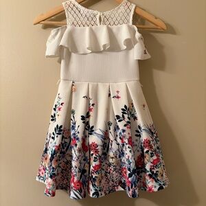 Toddler Girls White Floral Fit-and-Flare Dress Size 4
